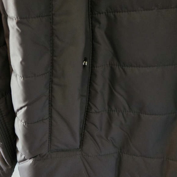 NWT Men's Rain Defender Insulated Jacket, Size Large, Charcoal - Picture 5 of 9